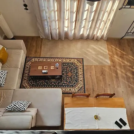 Damsi Loft Apartment Tirana